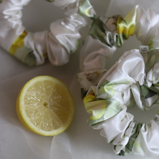 Toscana Blanche MAXI Scrunchie